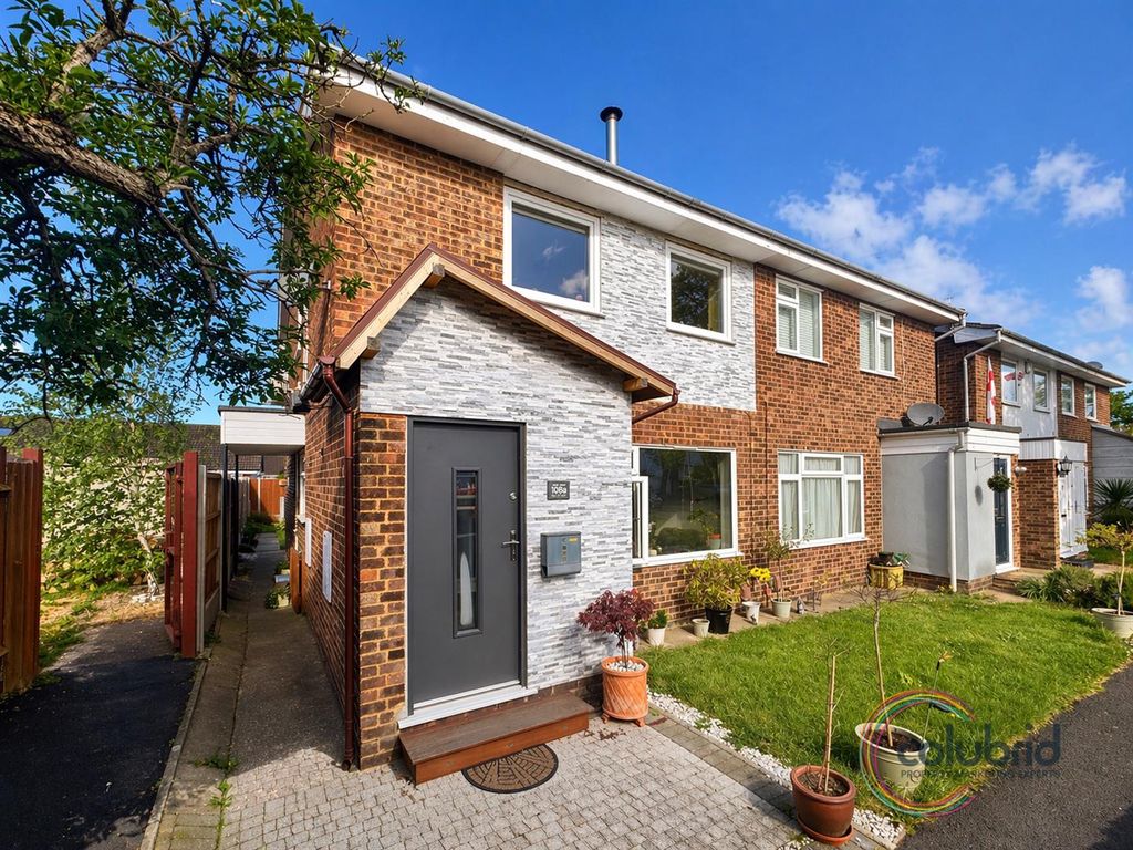 1 bed flat for saleHilton Road, Canvey Island SS8