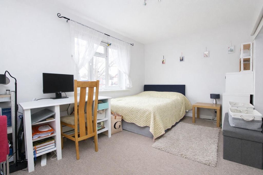 Additional image 21 of 5 bed semi-detached house for saleStanley Park Road, Carshalton SM5