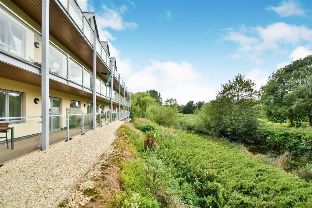Additional image 13 of 1 bed flat for saleBowles Court, Westmead Lane, Chippenham SN15