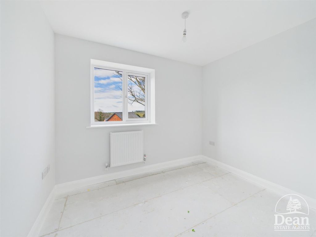 Additional image 20 of 4 bed detached house for saleSchool Close, Cinderford GL14