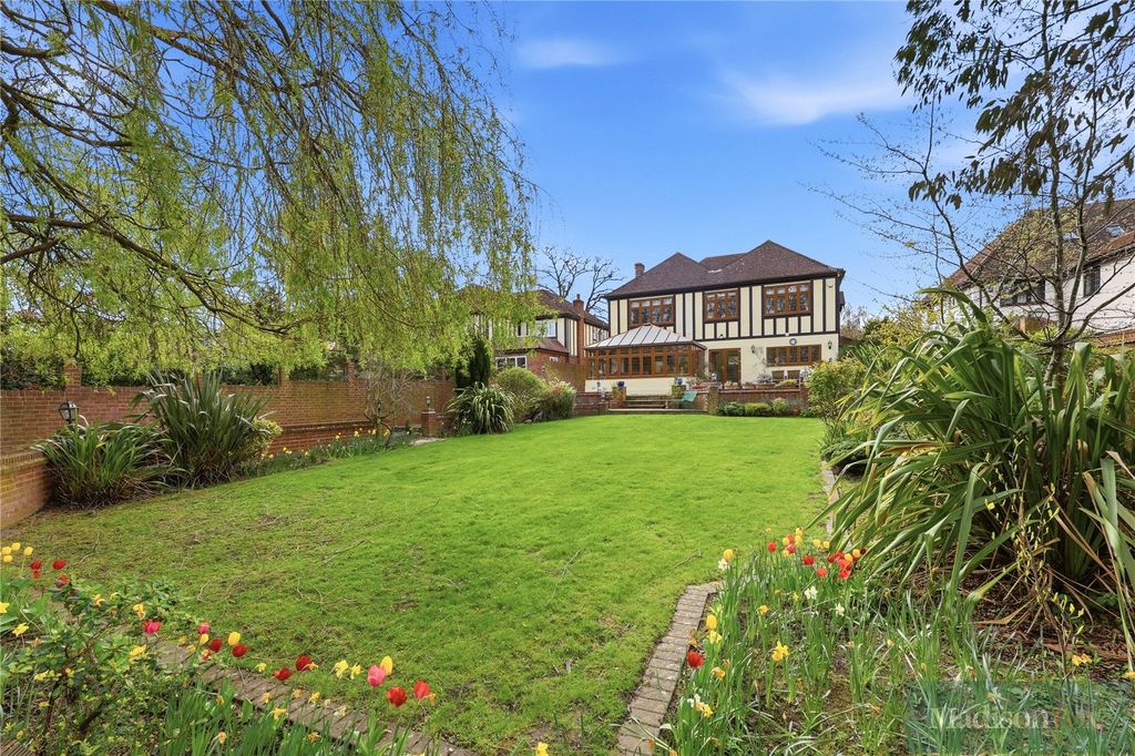 Additional image 42 of 6 bed detached house for saleTomswood Road, Chigwell IG7