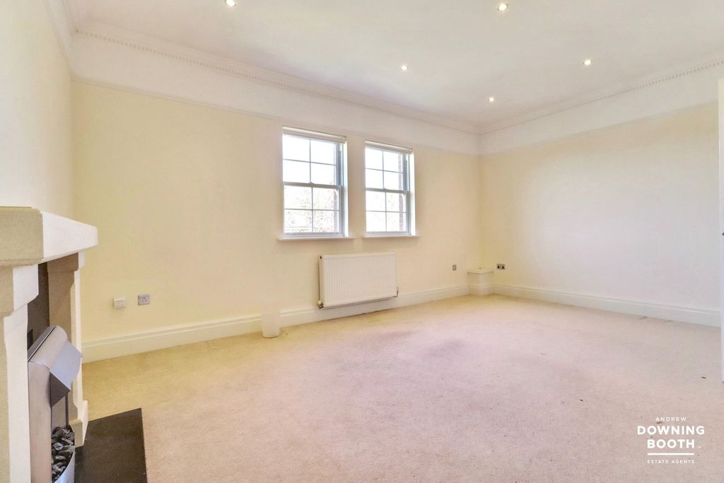 Additional image 12 of 2 bed flat for saleNightingale Walk, Burntwood WS7