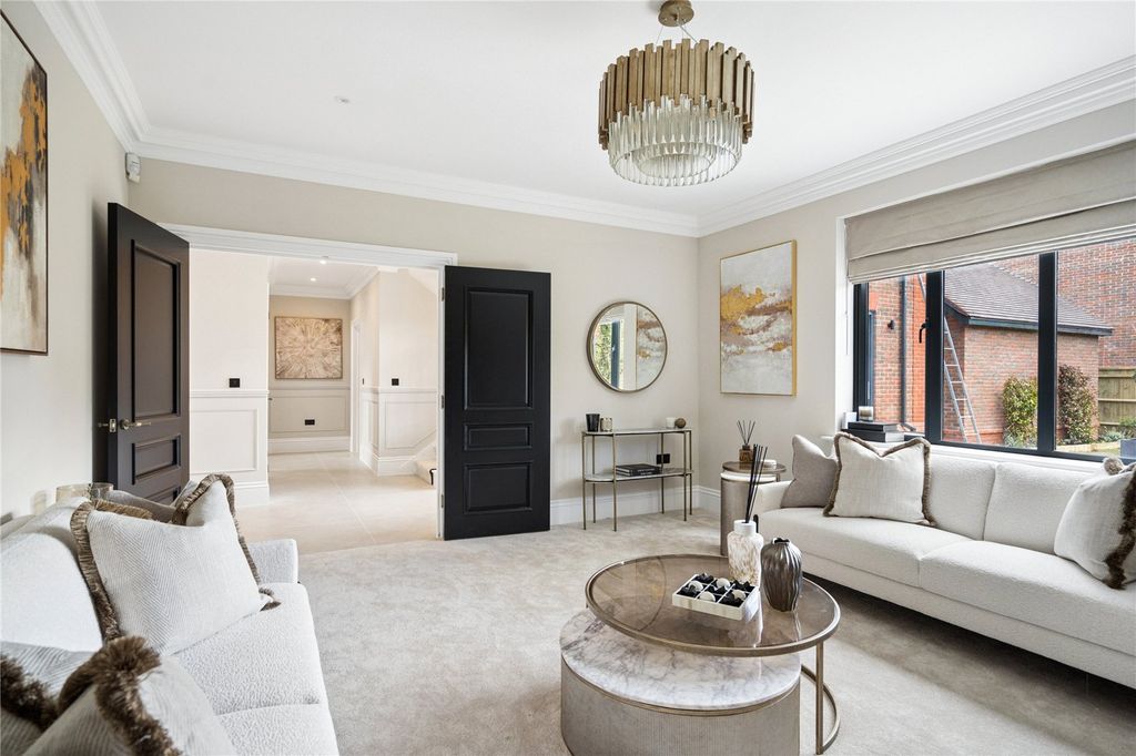 Additional image 5 of 5 bed detached house for saleMill Farm, Mill Lane, Chalfont St. Giles, Buckinghamshire HP8