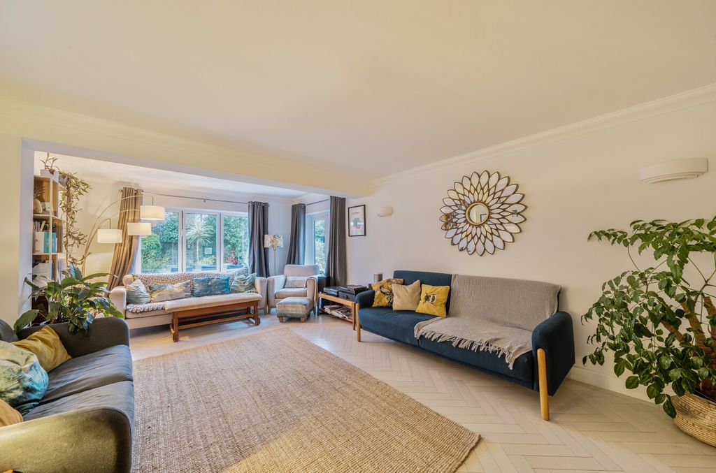Additional image 2 of 5 bed detached house for salePittmore Road, Burton, Christchurch BH23