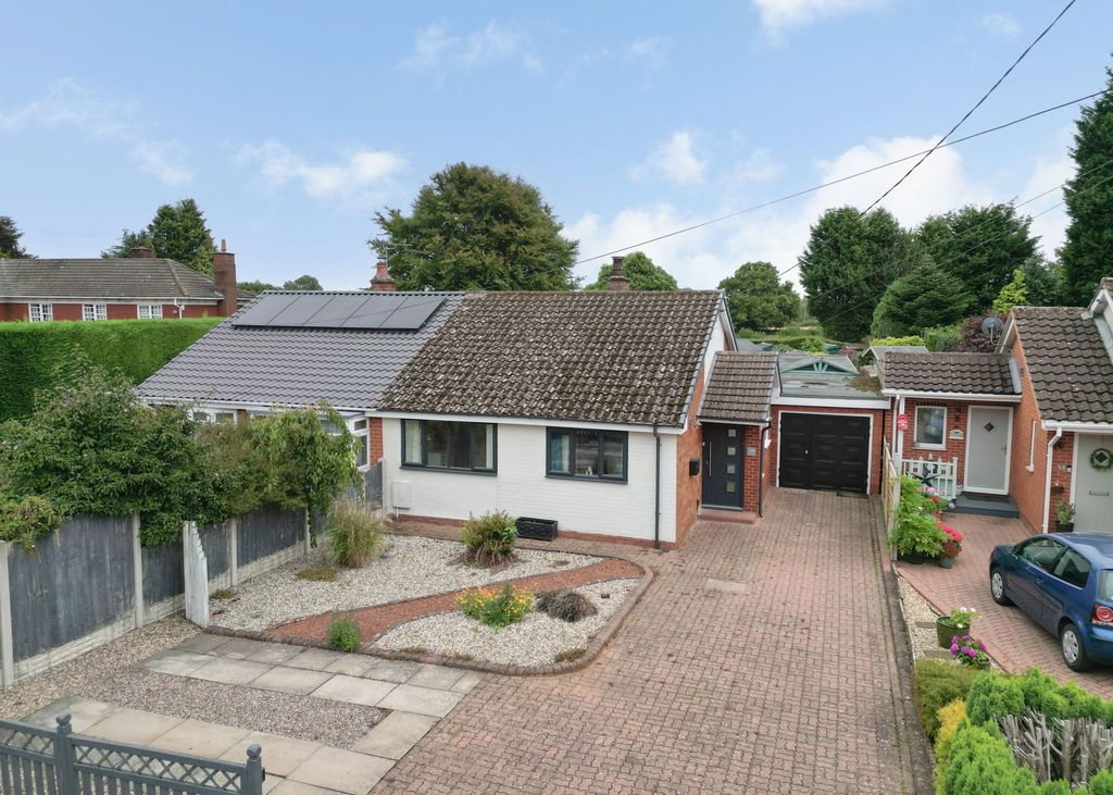 Additional image 25 of 2 bed semi-detached bungalow for saleWoodhouses Road, Woodhouses, Burntwood WS7