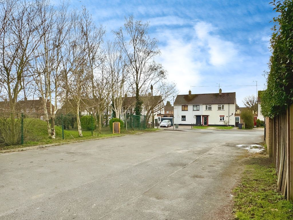 Land for saleBrickley Lane, Devizes SN10 photo 3