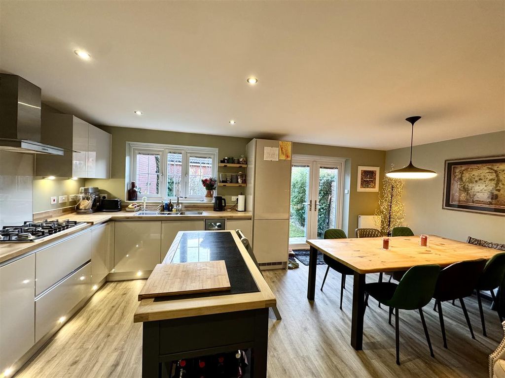 Additional image 3 of 4 bed detached house for saleDormouse Place, Sedbury, Chepstow NP16