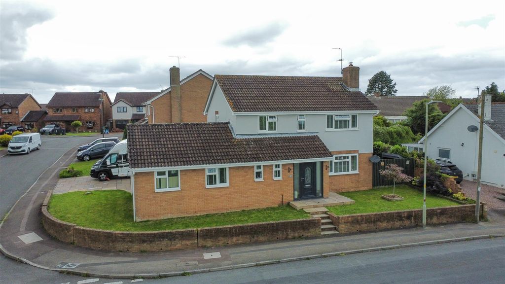 5 bed detached house for saleThe Oak Field, Cinderford GL14