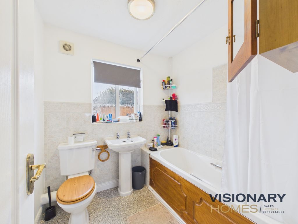 Additional image 14 of 5 bed detached house for sale18 Two Oaks Avenue, Burntwood WS7