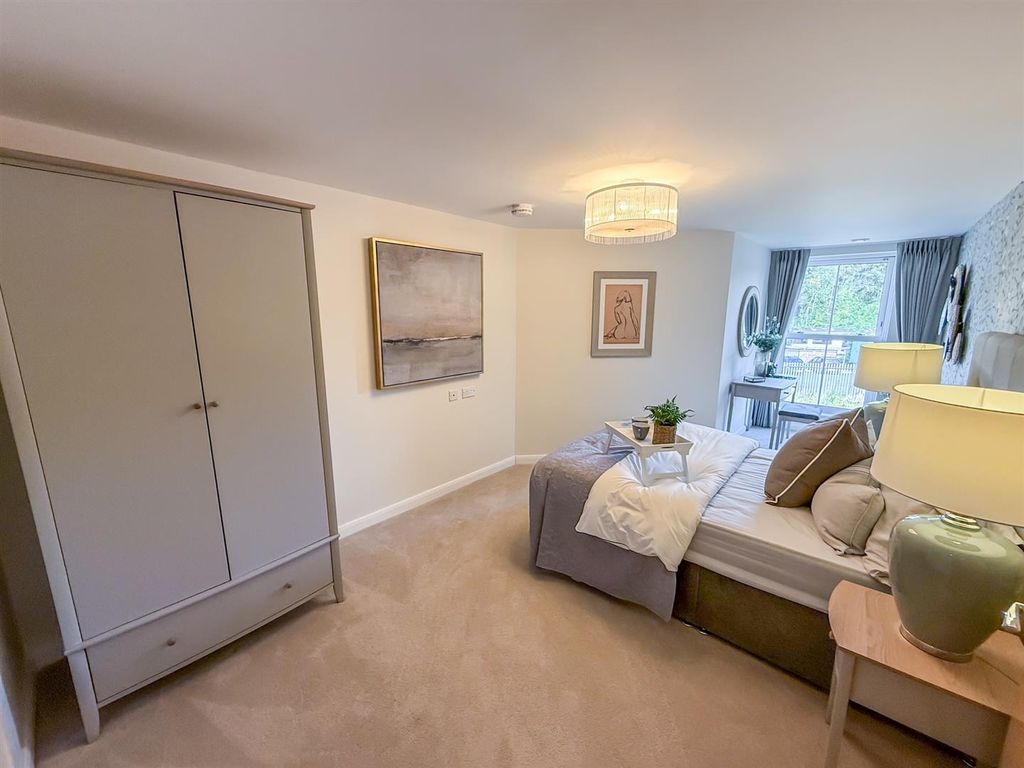 Additional image 10 of 2 bed flat for saleDevonshire Place, Station Road, Buxton SK17