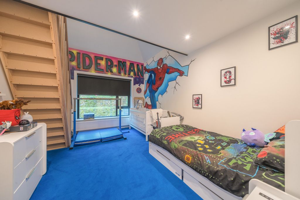 Additional image 20 of 5 bed detached house for saleSouth Hill, Chislehurst BR7