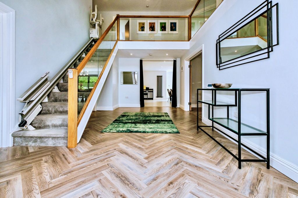 Additional image 6 of 5 bed detached house for saleSilver Wood, Pulborough RH20