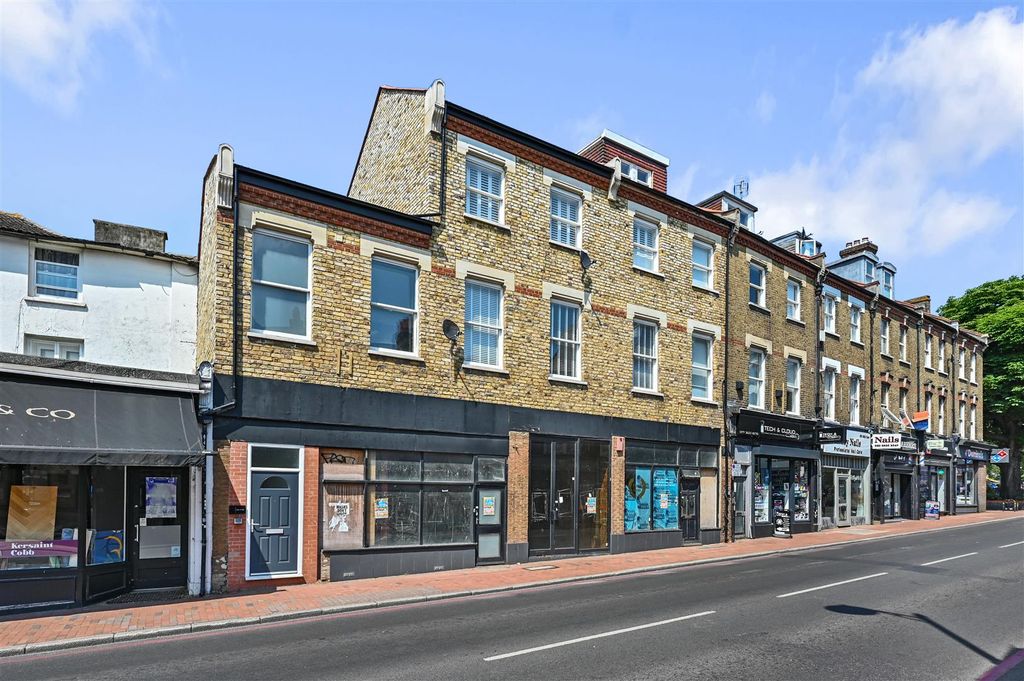 Additional image 4 of 2 bed flat for saleHigh Street, Carshalton SM5