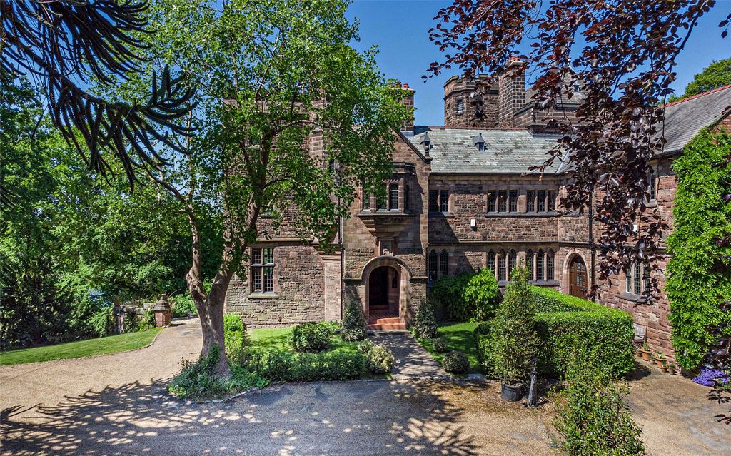 7 bed semi-detached house for saleDee Banks, Chester, Cheshire CH3