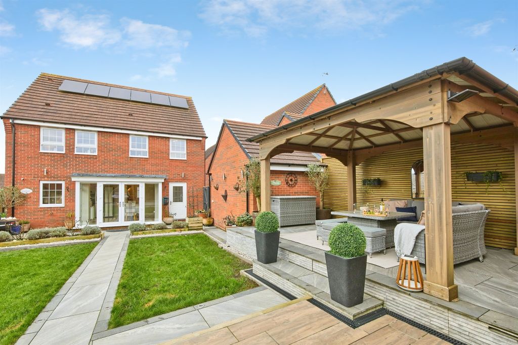 Additional image 5 of 4 bed detached house for saleRook Drive, Burton-On-Trent DE13