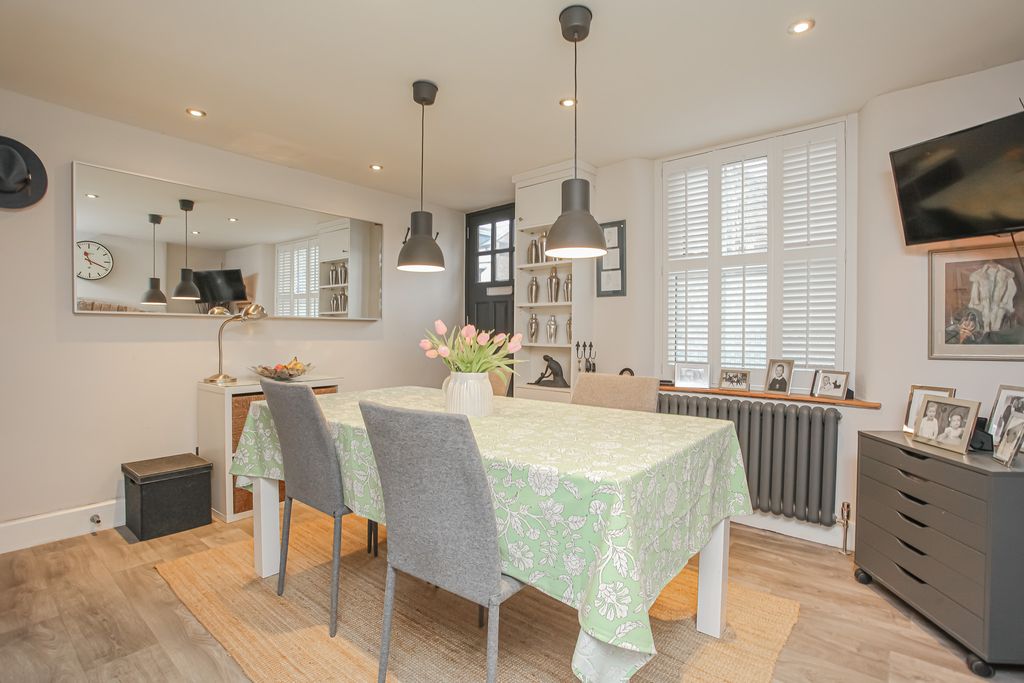 Additional image 3 of 2 bed terraced house for saleHorsefair, Chipping Norton OX7
