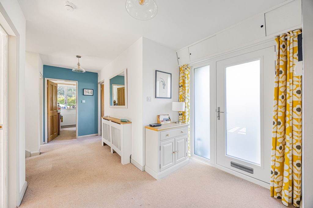 Additional image 9 of 4 bed bungalow for saleBarn Way, Cirencester, Gloucestershire GL7