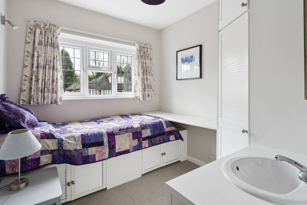 Additional image 19 of 5 bed detached house for saleManor Way, Chesham HP5