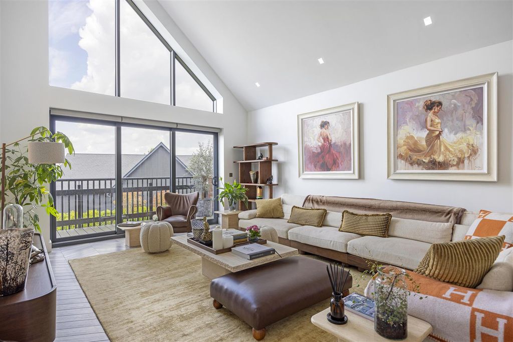 Additional image 2 of 5 bed detached house for saleSovereign View, Charlton Kings, Cheltenham GL52