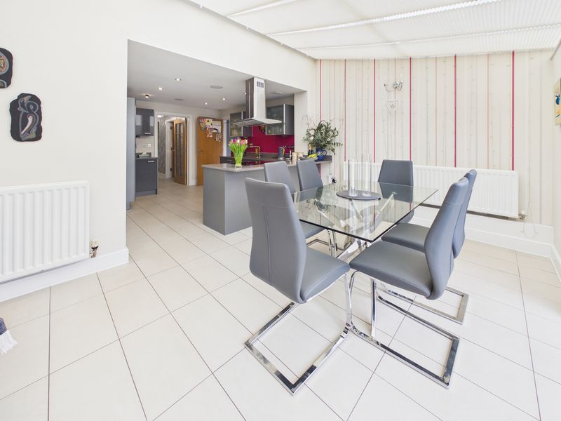 Additional image 9 of 5 bed detached house for saleNewbery Close, Caterham CR3