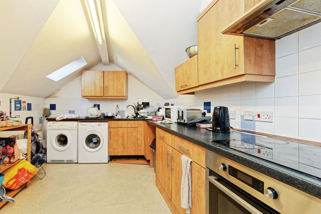 Additional image 11 of 17 bed detached house for saleWhitstable Road, Canterbury CT2