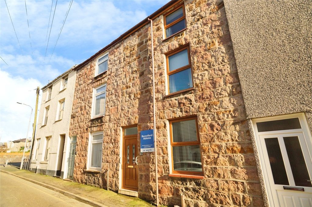 3 bed terraced house for saleGarnon Street, Caernarfon, Gwynedd LL55
