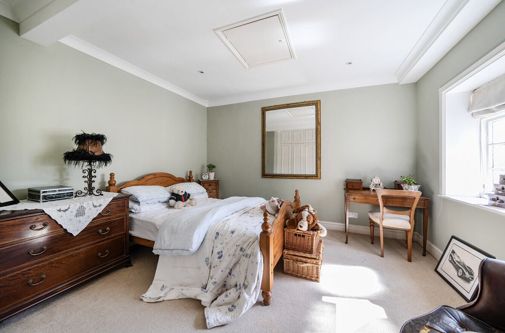 Additional image 38 of 4 bed detached house for saleGuildford Street, Chertsey, Surrey KT16