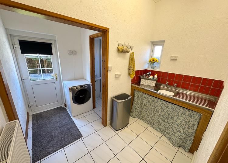 Additional image 12 of 4 bed detached bungalow for salePeniel, Carmarthen SA32