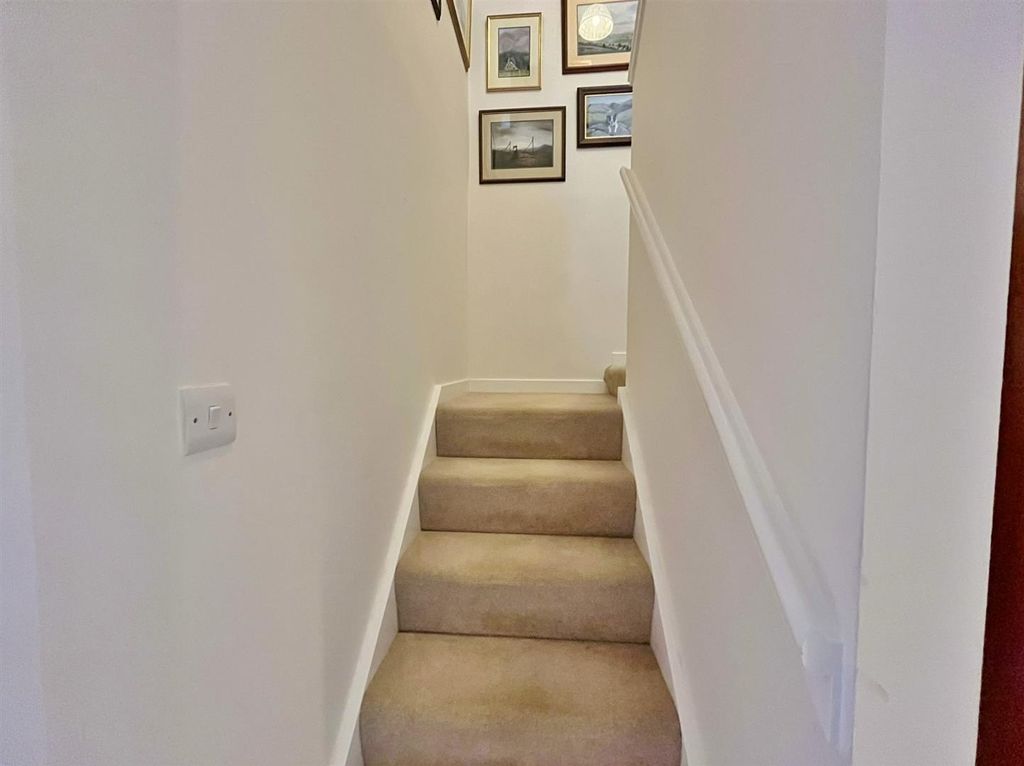 Additional image 14 of 2 bed semi-detached house for sale4 Glencraig Place, Lamlash, Isle Of Arran KA27