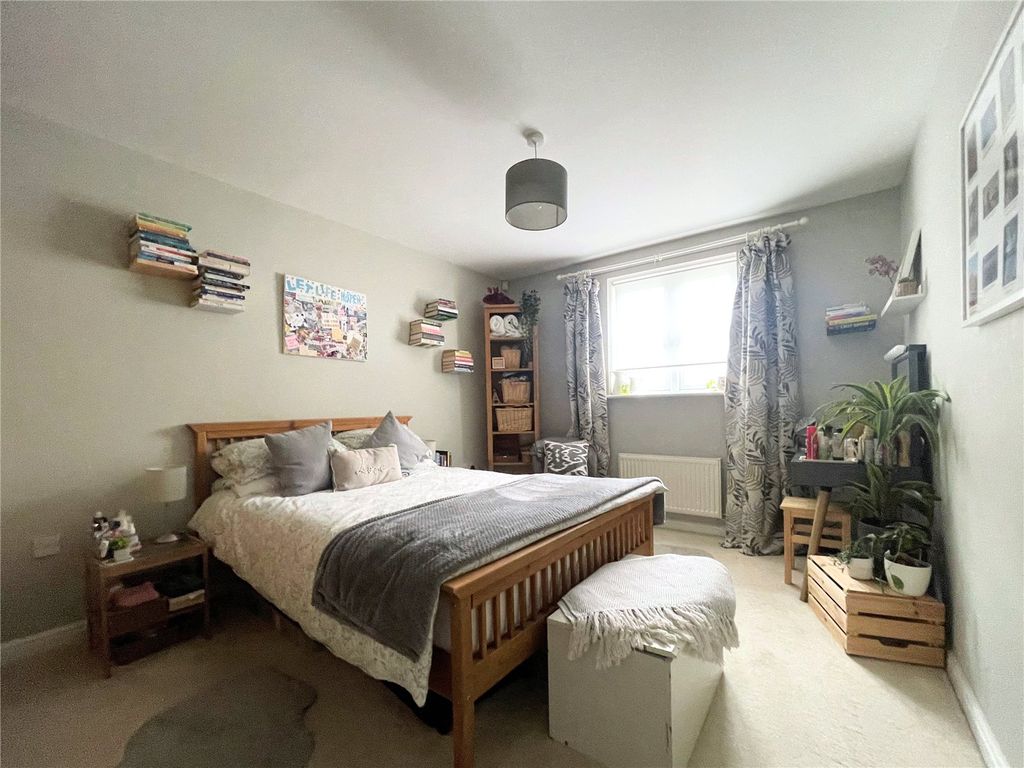 Additional image 7 of 2 bed flat for saleWest Way, Cirencester, Gloucestershire GL7