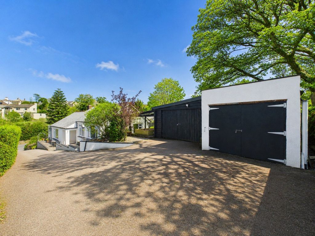 3 bed bungalow for saleVictoria Road, Camelford, Cornwall PL32