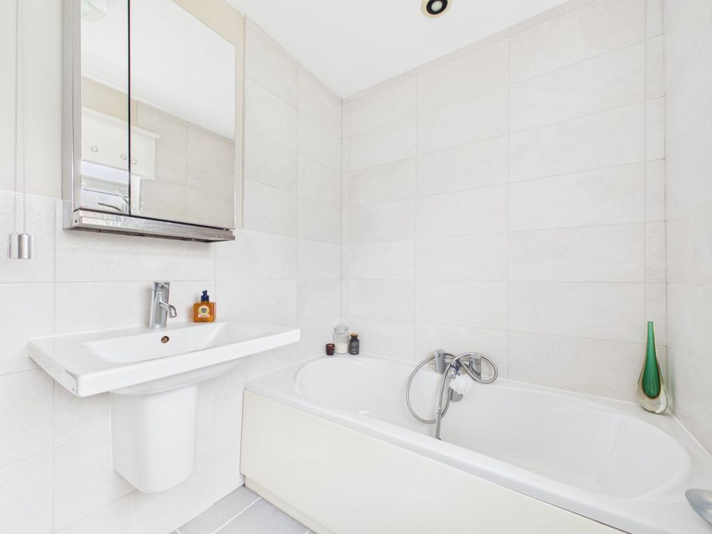 Additional image 19 of 4 bed detached house for saleLye Green Road, Chesham, Buckinghamshire HP5