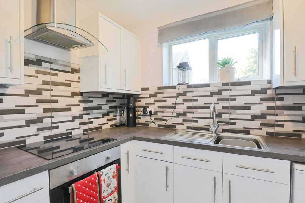 Additional image 12 of 2 bed flat for saleStation Road, Blockley, Moreton-In-Marsh, Gloucestershire GL56