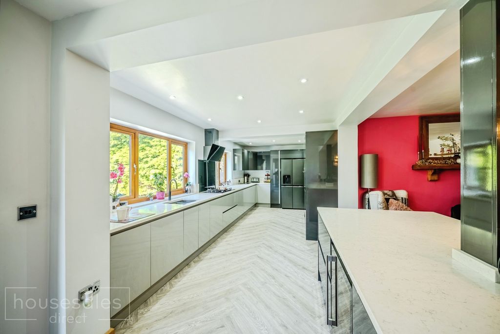Additional image 3 of 4 bed detached house for saleMount Ballan Bungalows Portskewett, Caldicot NP26