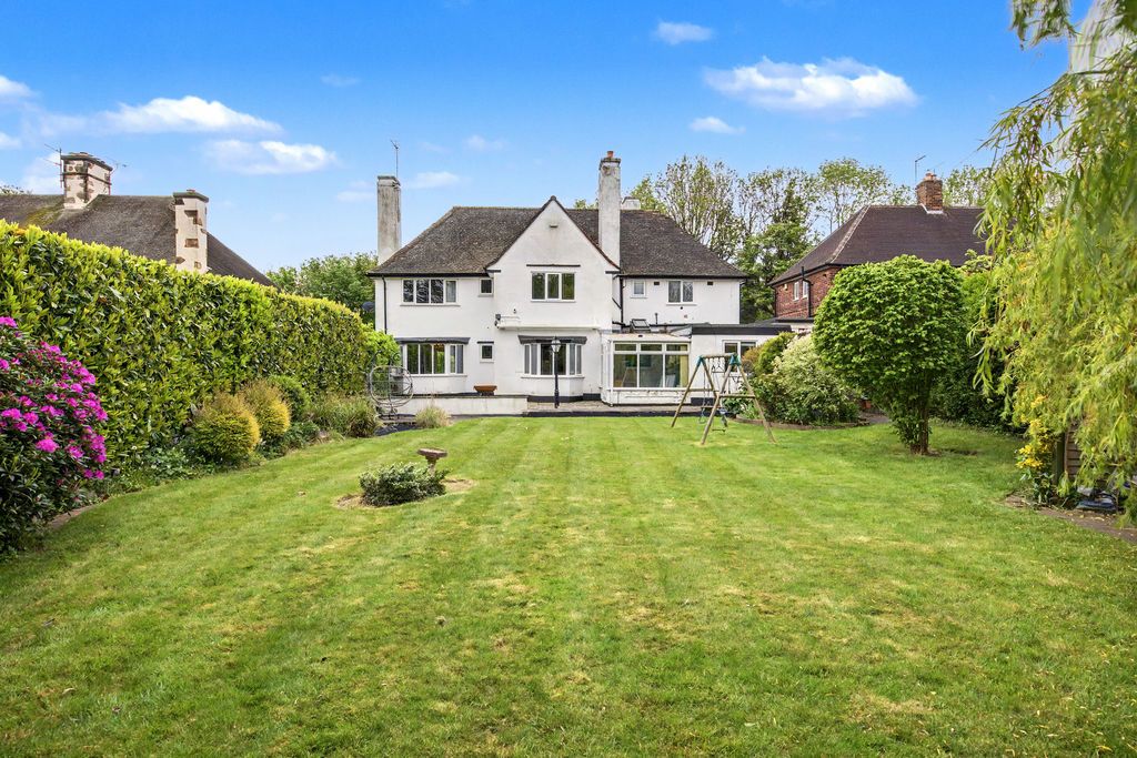 Additional image 39 of 4 bed detached house for saleWhitecotes Lane, Walton, Chesterfield S40