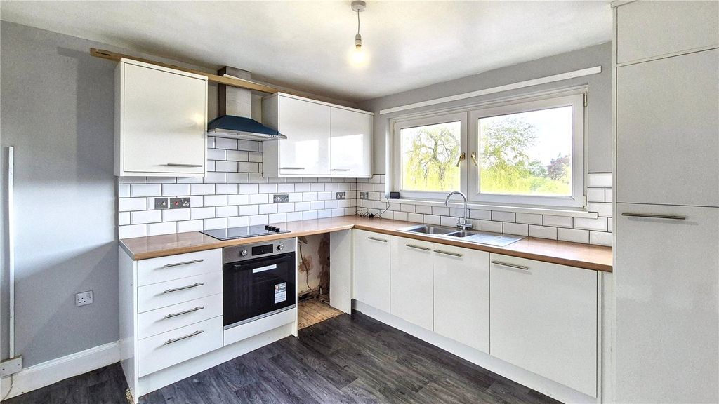 Additional image 5 of 2 bed flat for saleMill Road, Dumfries, Dumfries And Galloway DG2