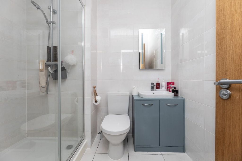 Additional image 11 of 4 bed detached house for salePlumpton Crescent, Castleford WF10