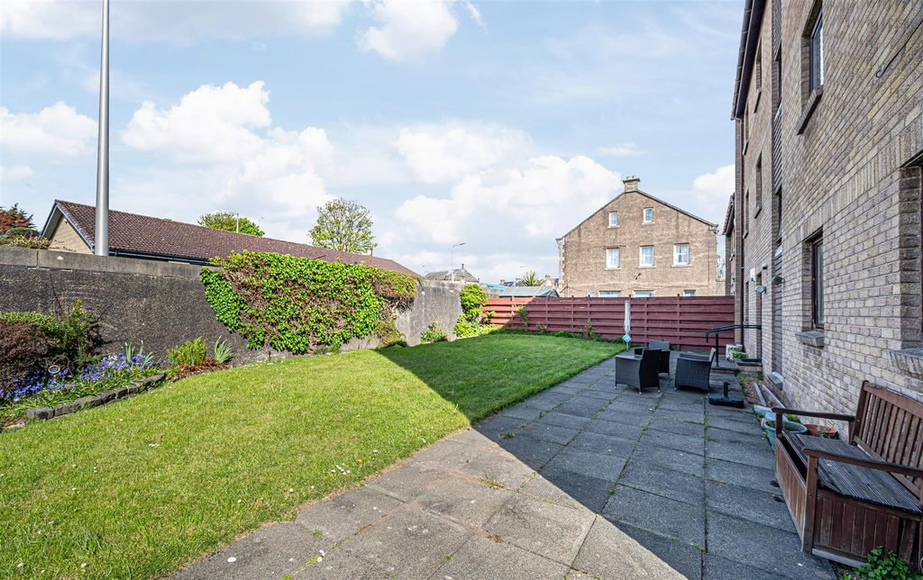 Additional image 22 of 2 bed flat for saleGladney Square, Kirkcaldy KY1