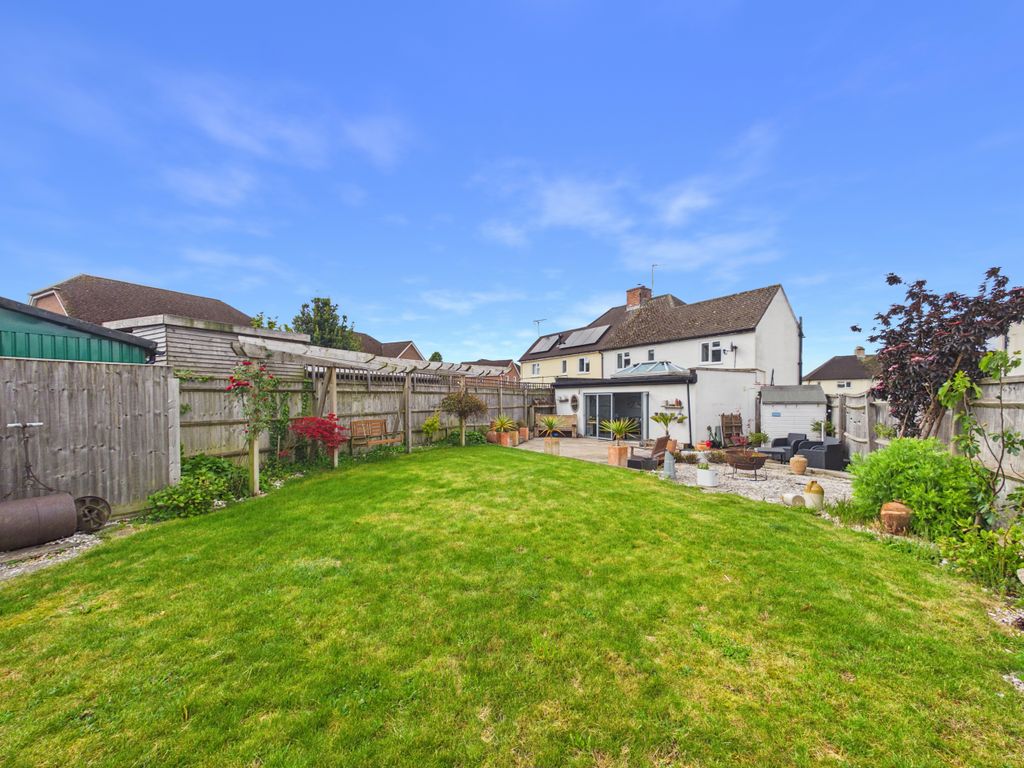 Additional image 21 of 3 bed semi-detached house for saleGlimbers Grove, Chinnor, Oxfordshire OX39