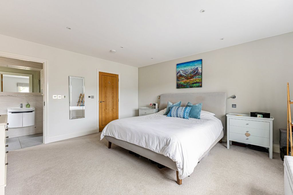 Additional image 14 of 5 bed detached house for salePreston Leigh, Siddington, Cirencester, Gloucestershire GL7