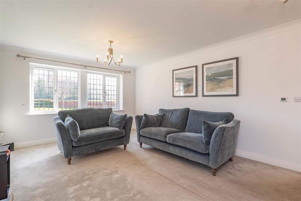 Additional image 12 of 7 bed detached house for saleChapel Fold, Whittle-Le-Woods, Chorley PR6