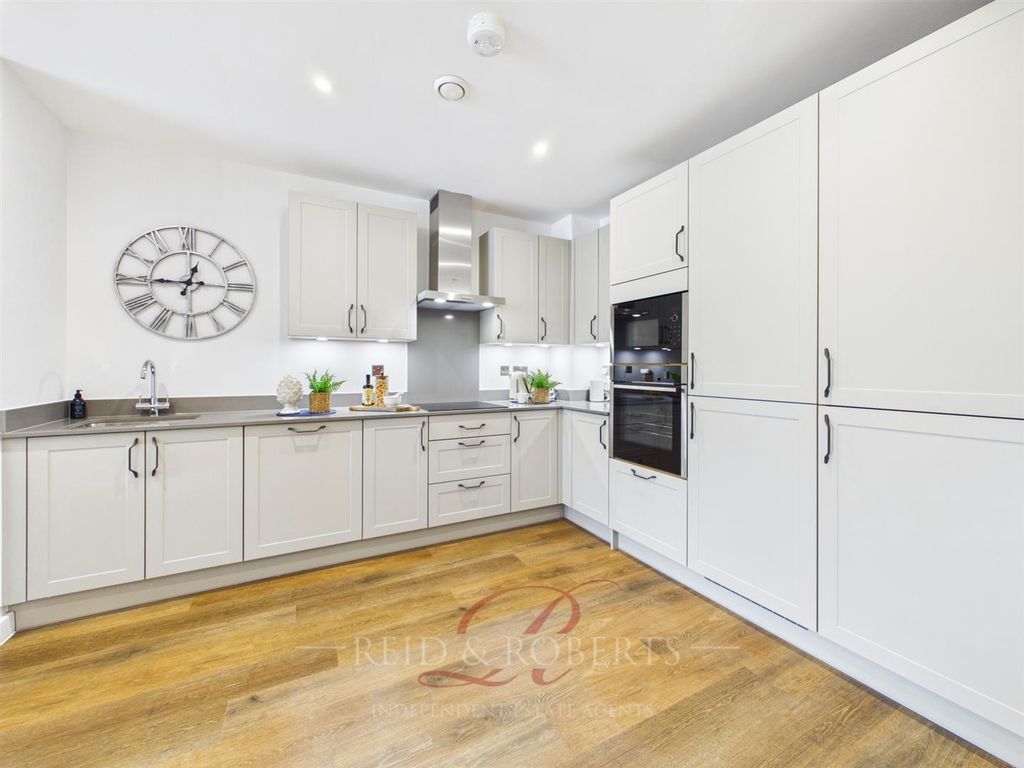 Additional image 5 of 1 bed flat for saleHathaway Lane, Great Boughton, Chester CH3
