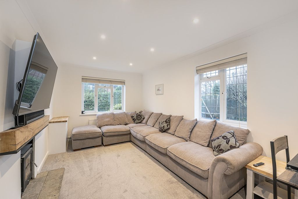Additional image 7 of 5 bed detached house for saleLycrome Road, Chesham HP5