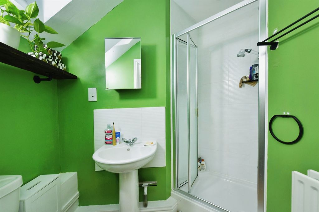 Additional image 7 of 2 bed flat for saleBuzzard Road, Whitchurch, Tavistock PL19