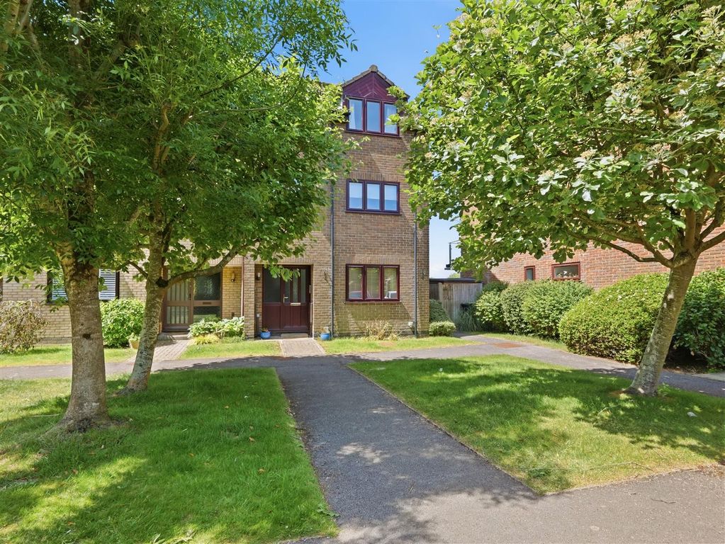 Additional image 34 of 5 bed town house for saleAsquith Close, Christchurch BH23
