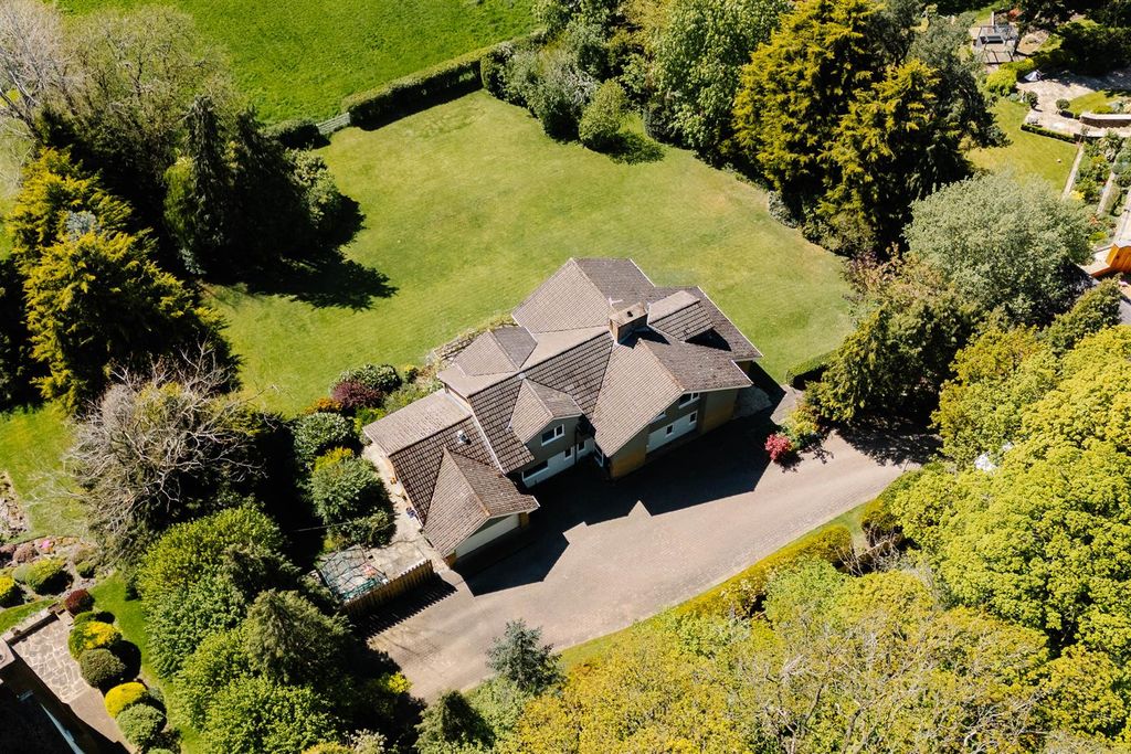 Additional image 81 of 6 bed detached house for saleLansdale House, Riggotts Lane, Walton, Chesterfield S42