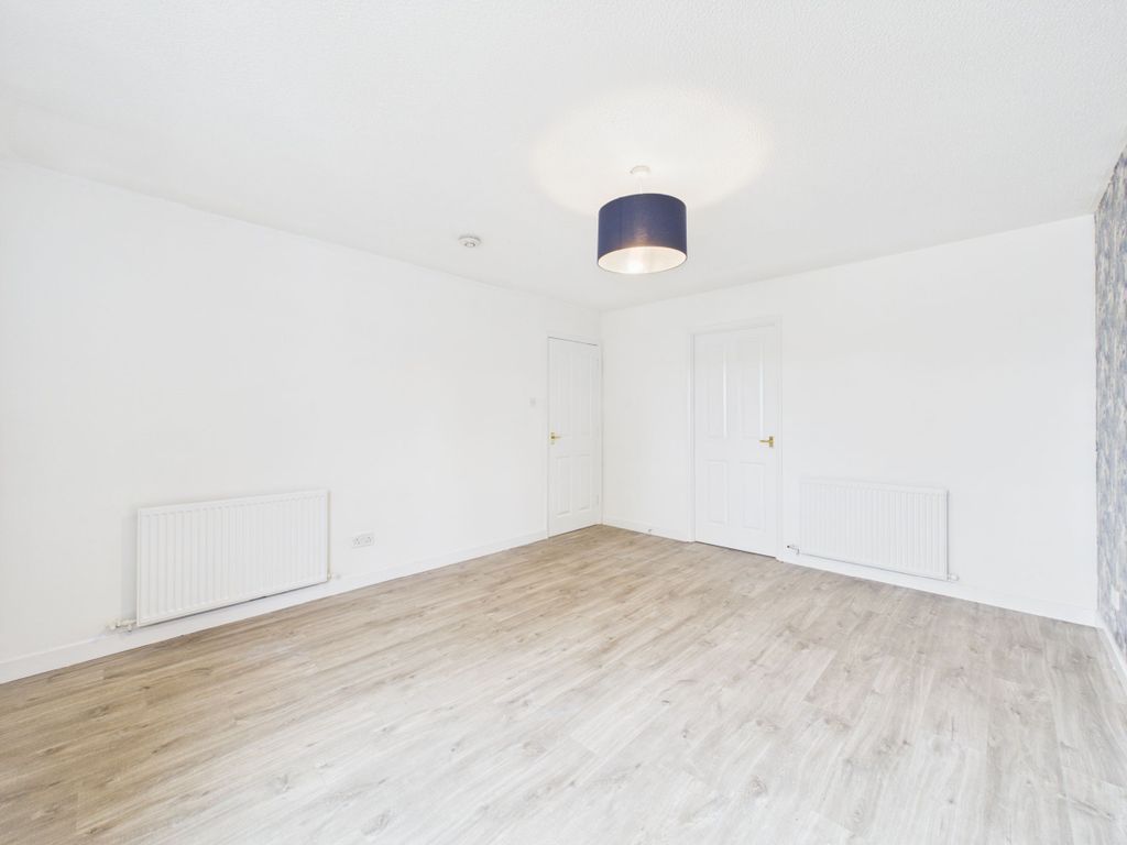 Additional image 4 of 2 bed flat for saleDarragh Green, Newmains, Wishaw ML2