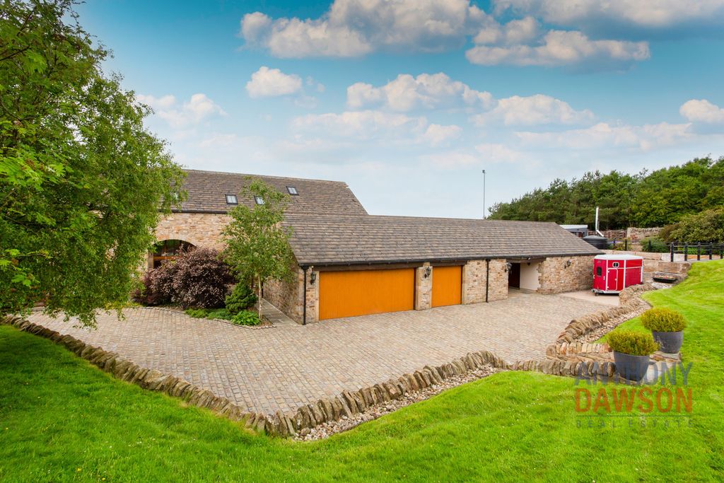 Additional image 15 of 7 bed detached house for saleMerrills Head Barn, Long Causeway, Burnley BB10