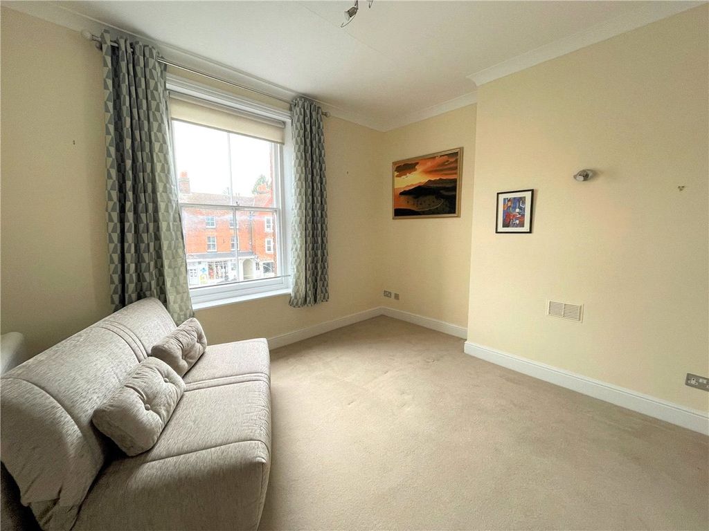 Additional image 4 of 1 bed flat for saleHigh Street, Marlborough, Wiltshire SN8
