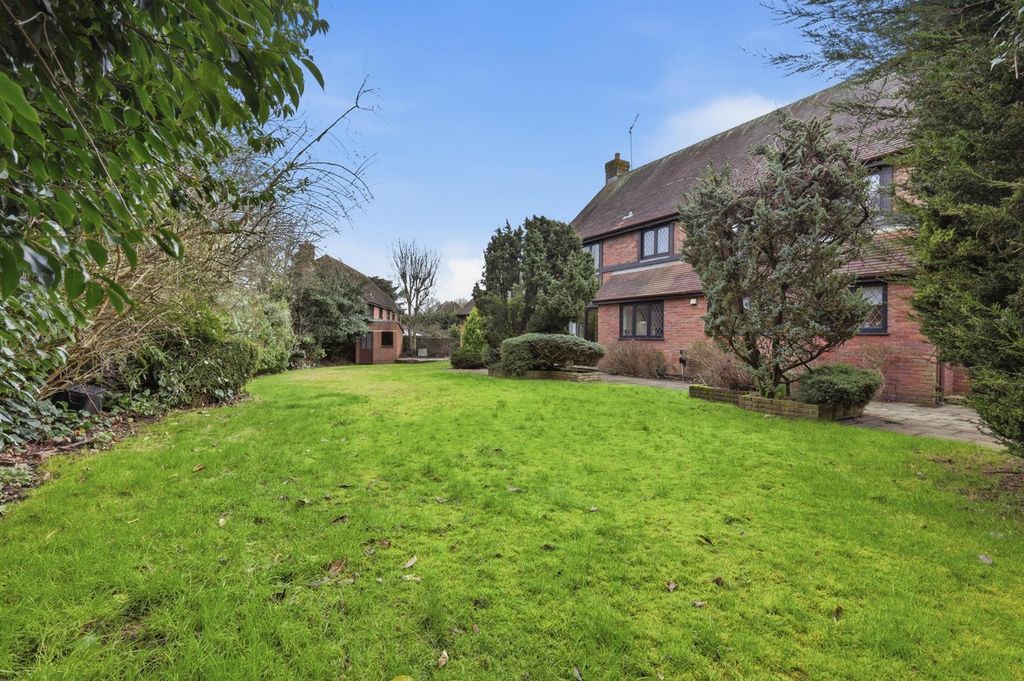 Additional image 42 of 6 bed detached house for saleBromley Lane, Chislehurst BR7